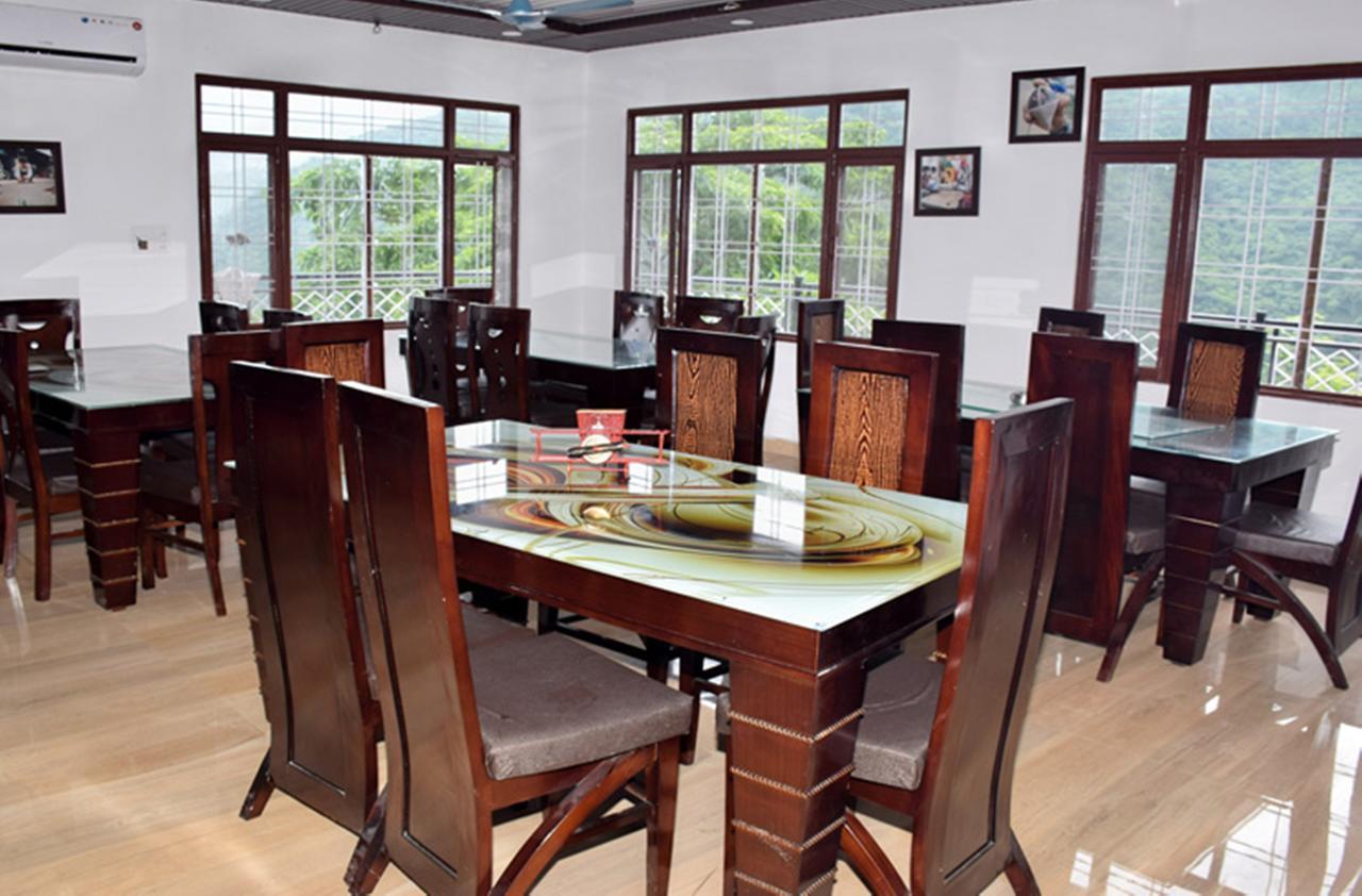 V Resorts Brv Resort Mussoorie Esterno foto
