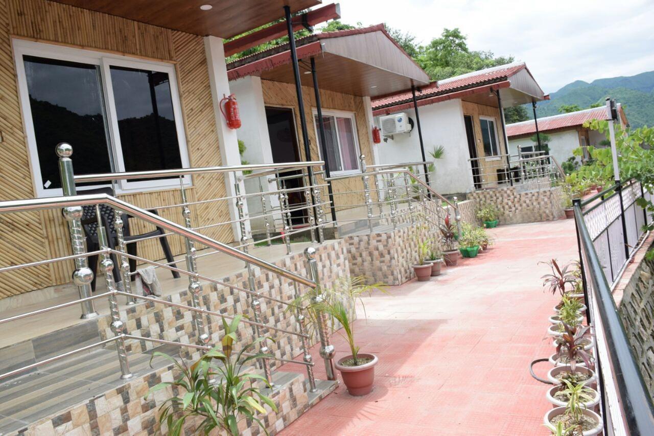 V Resorts Brv Resort Mussoorie Esterno foto