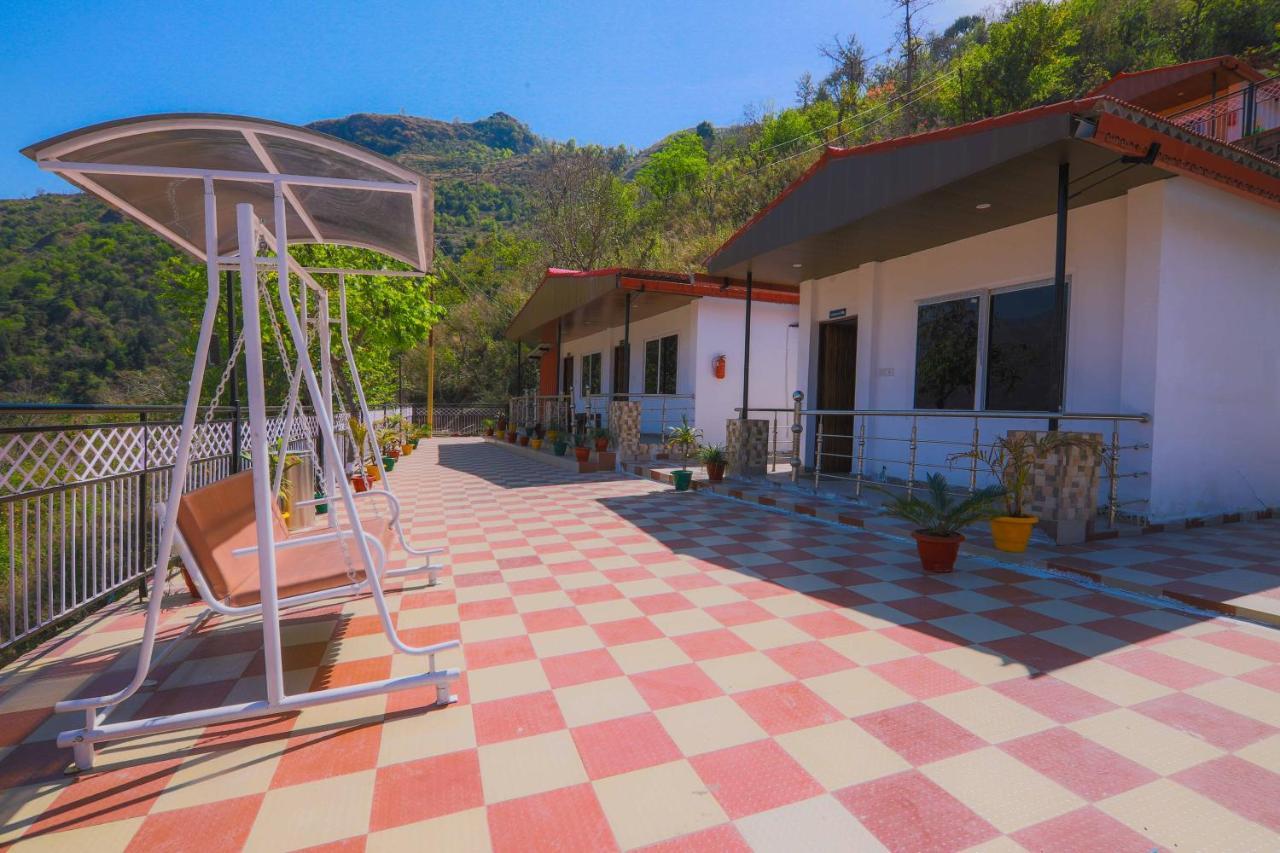 V Resorts Brv Resort Mussoorie Esterno foto