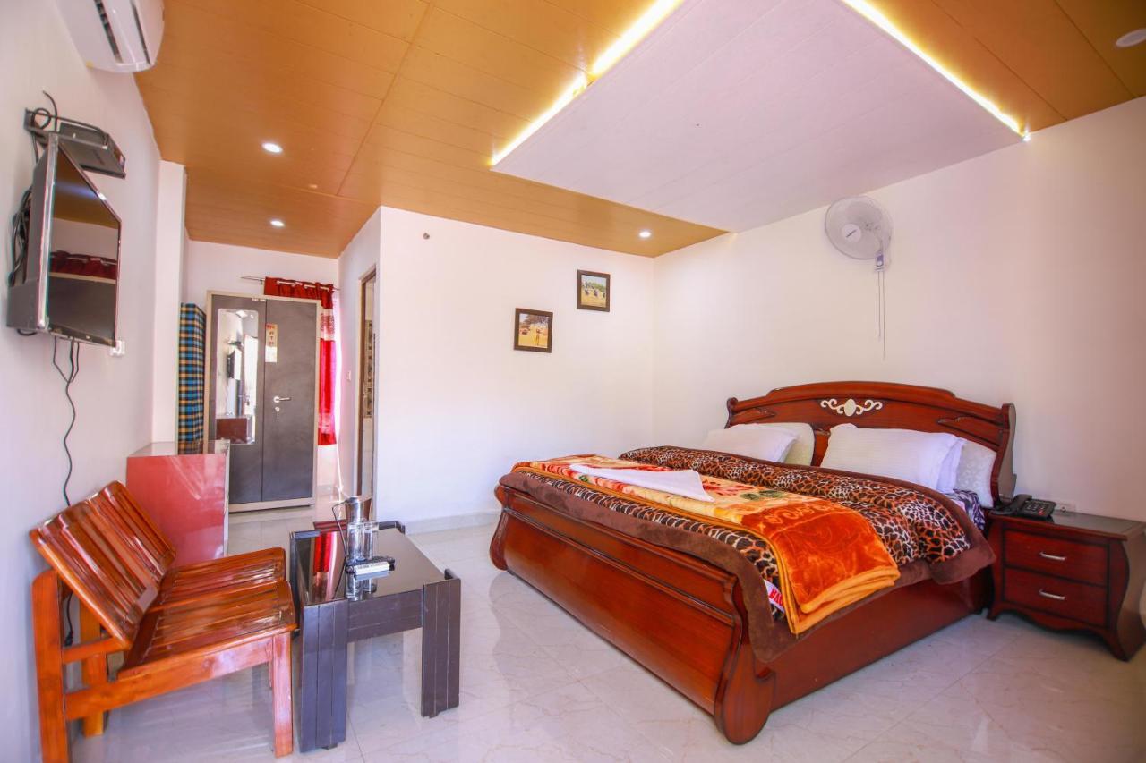 V Resorts Brv Resort Mussoorie Esterno foto